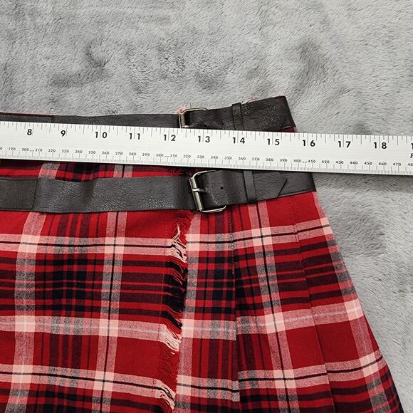 Vintage 90s DKNY Skirt Women 7 Juniors Red Plaid Pleated Double Buckle Wrap Mini - Picture 9 of 11